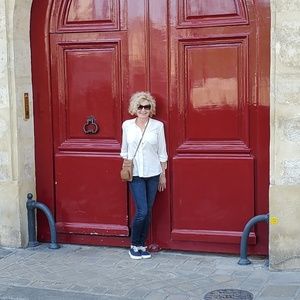 Meet your Posher, Danni